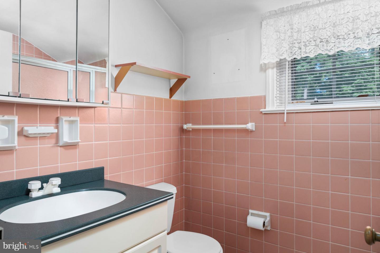 1006 Buckingham Way Property Photo 21