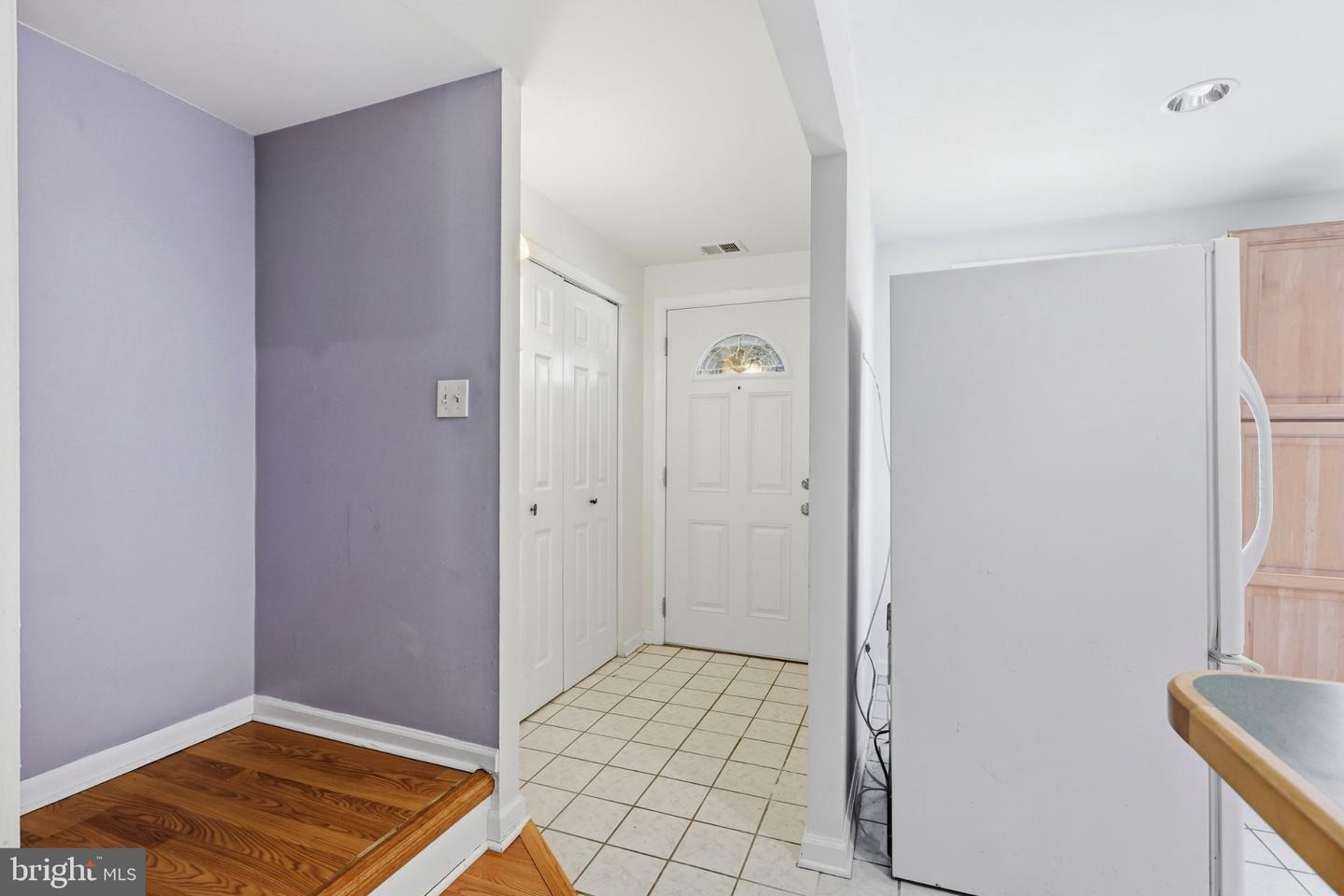 17 Constitution Ave Property Photo 4