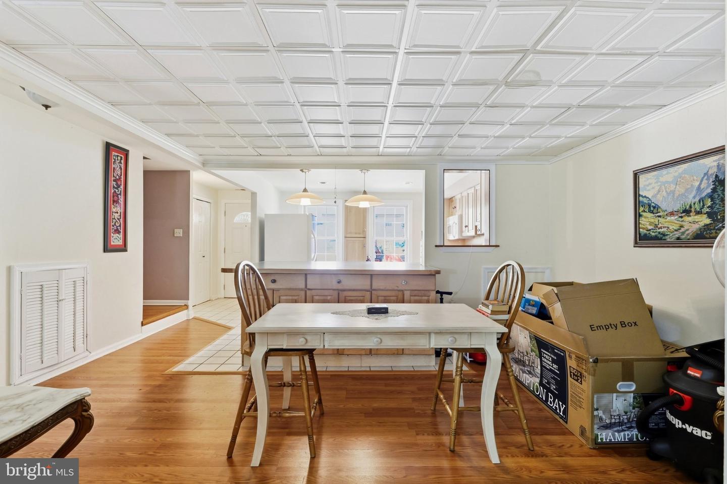 17 Constitution Ave Property Photo 13