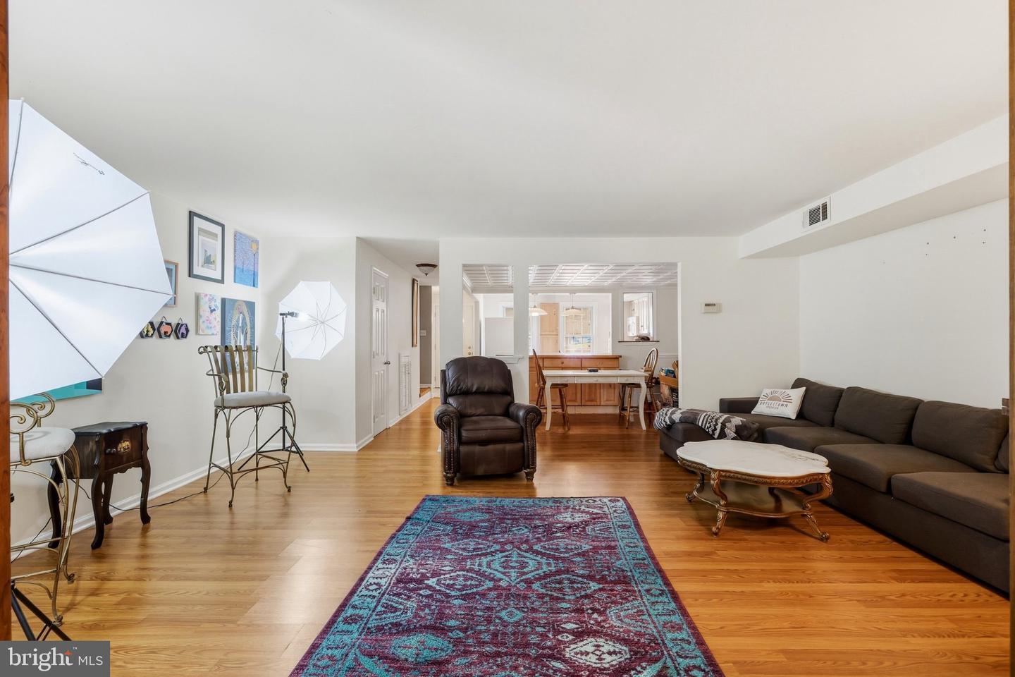 17 Constitution Ave Property Photo 17