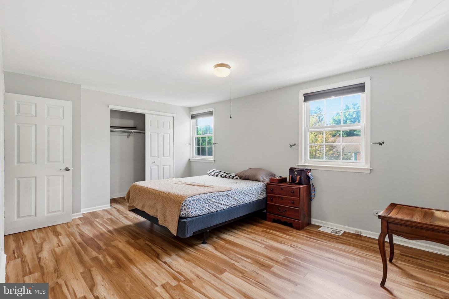 17 Constitution Ave Property Photo 23