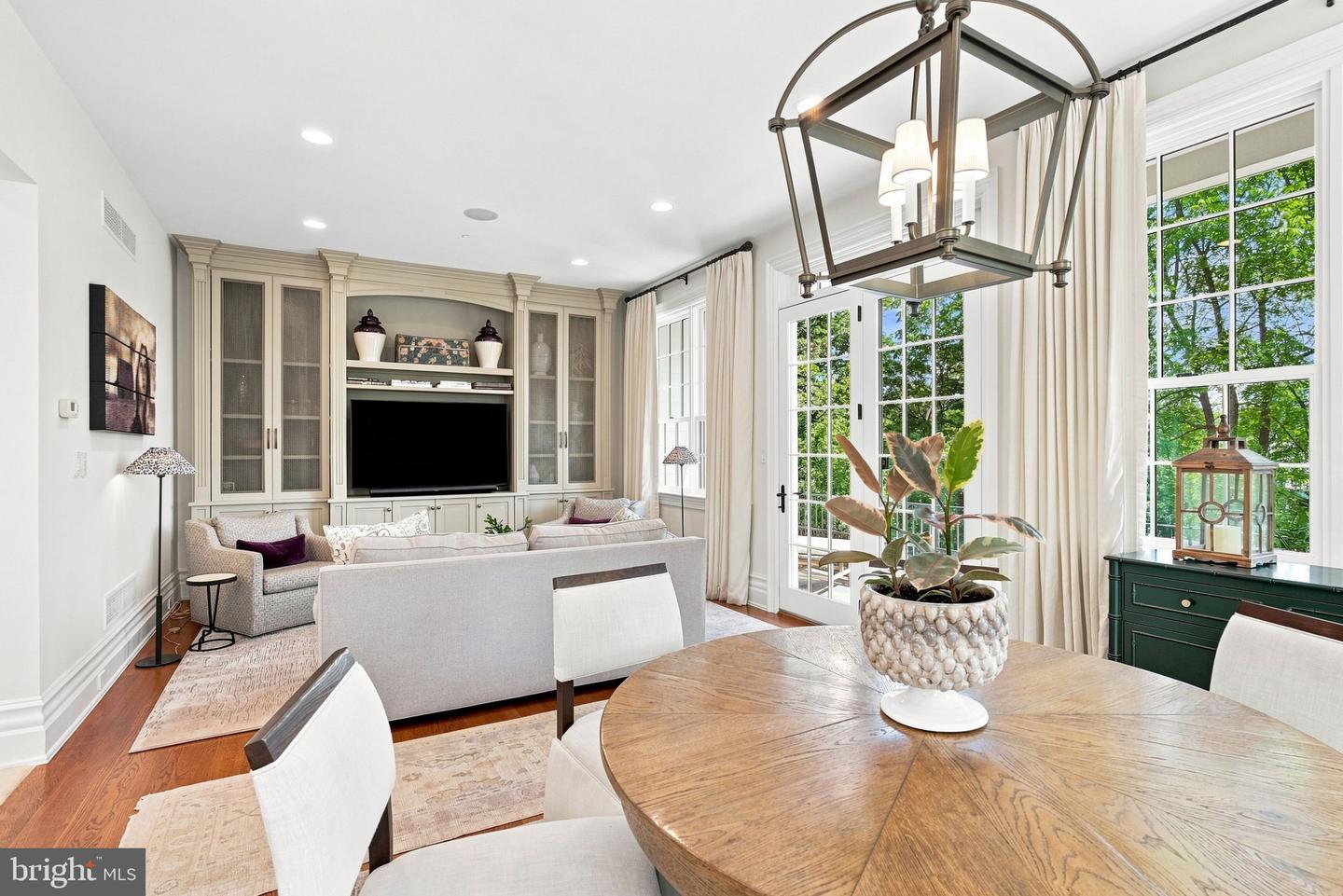 68 New St Property Photo 18