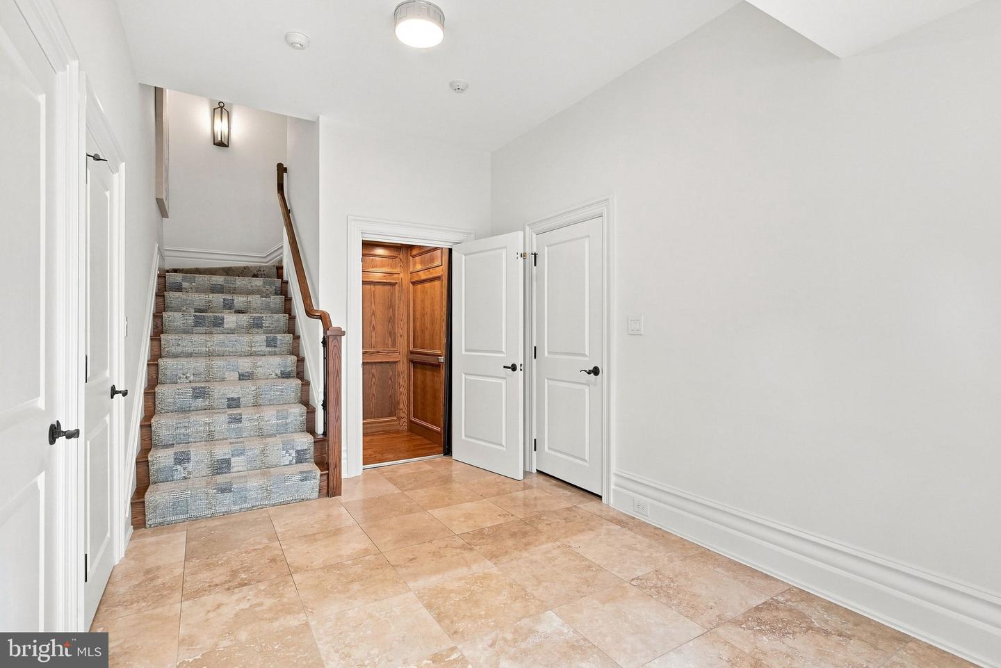 68 New St Property Photo 24