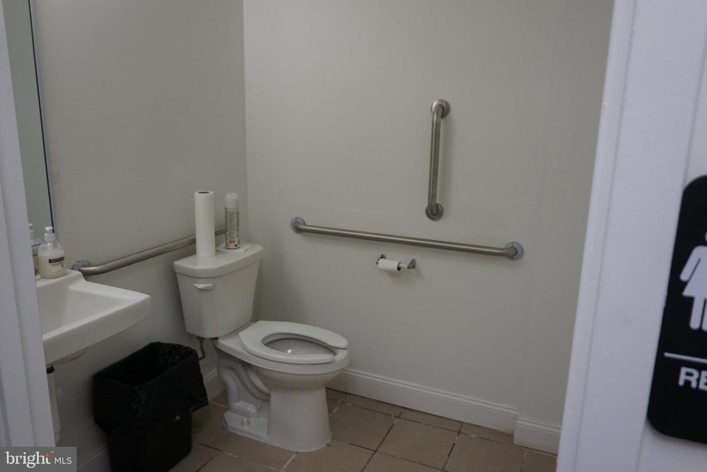 25 W Butler Ave #300 Property Photo 7