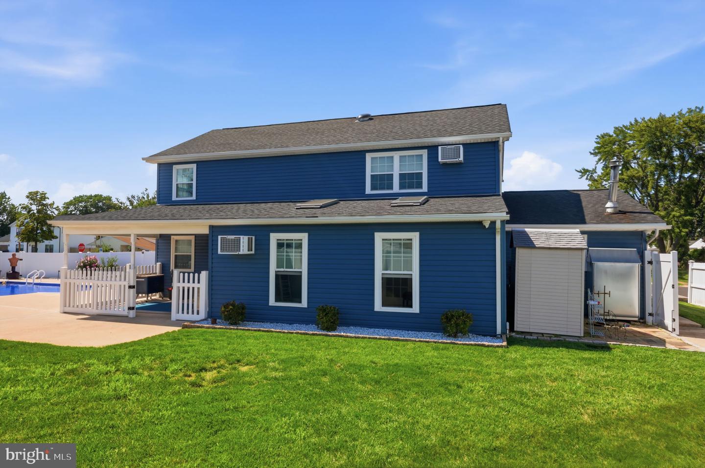 551 Stonybrook Dr #e Property Photo 39
