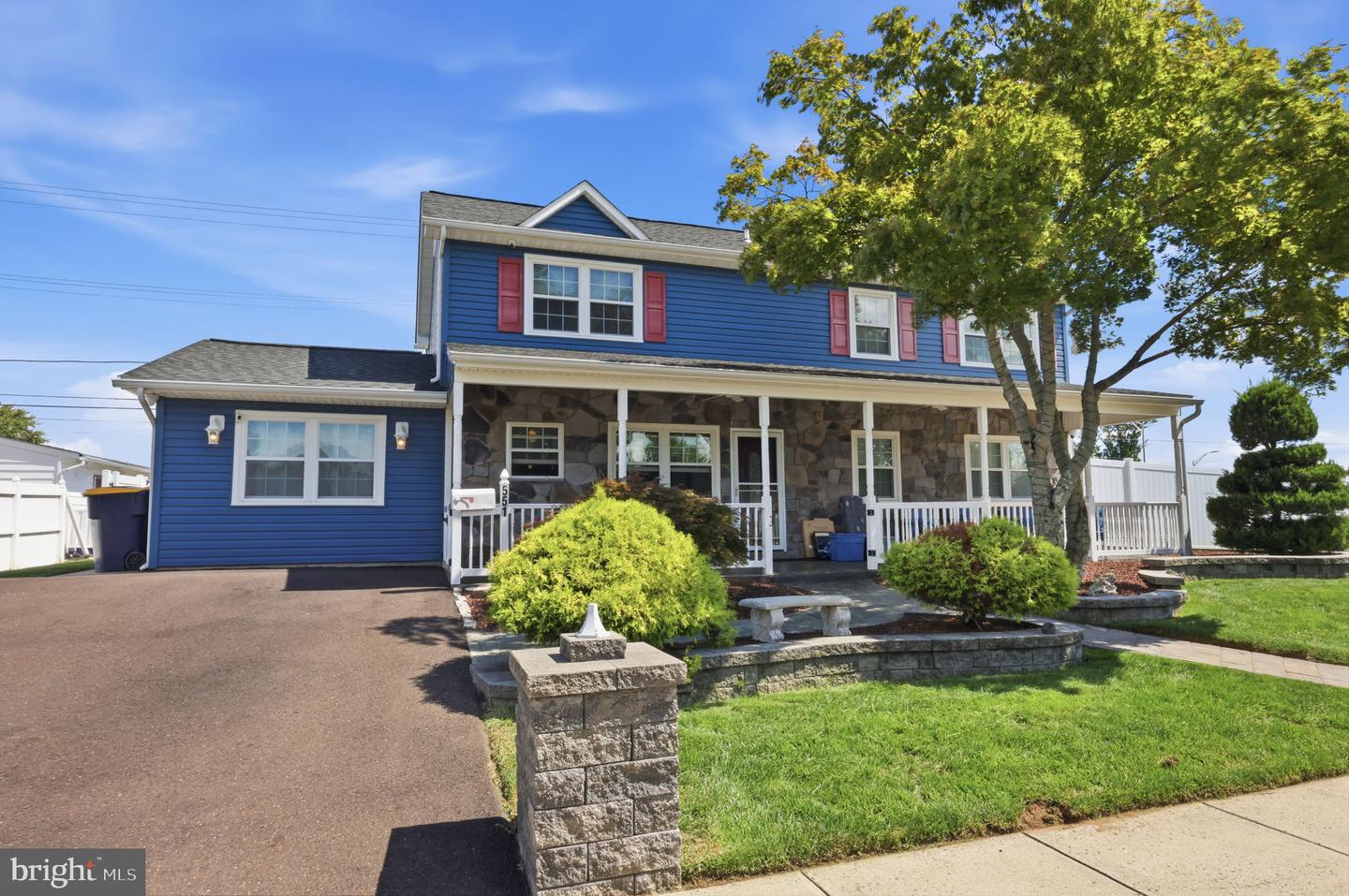 551 Stonybrook Dr #e Property Photo 40