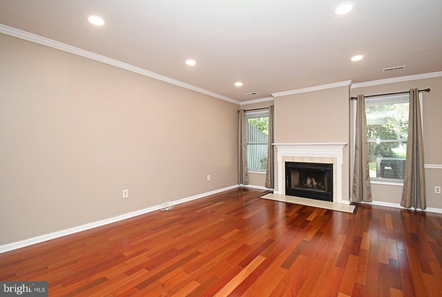 6 Kanon Ct Property Photo 6