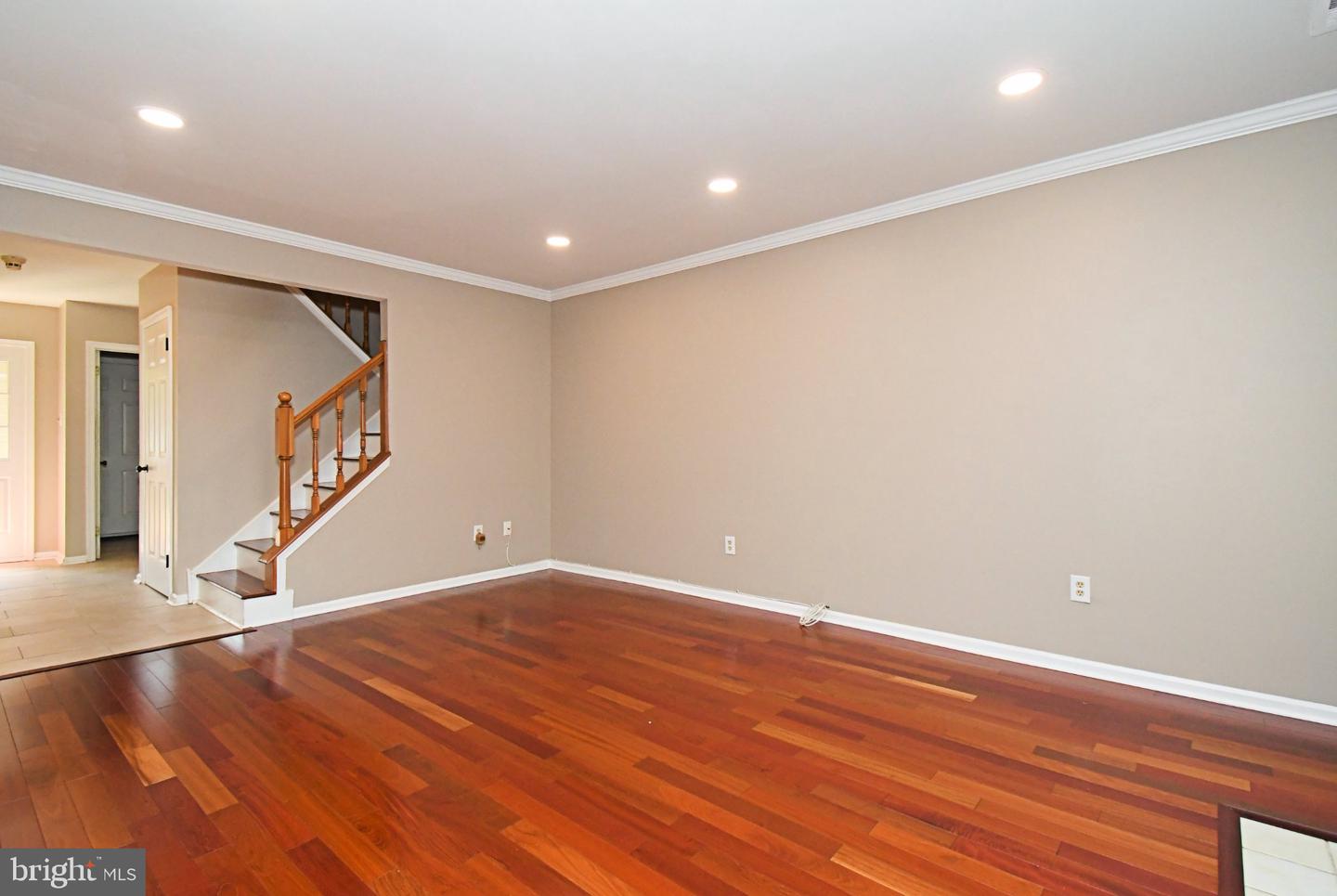 6 Kanon Ct Property Photo 9