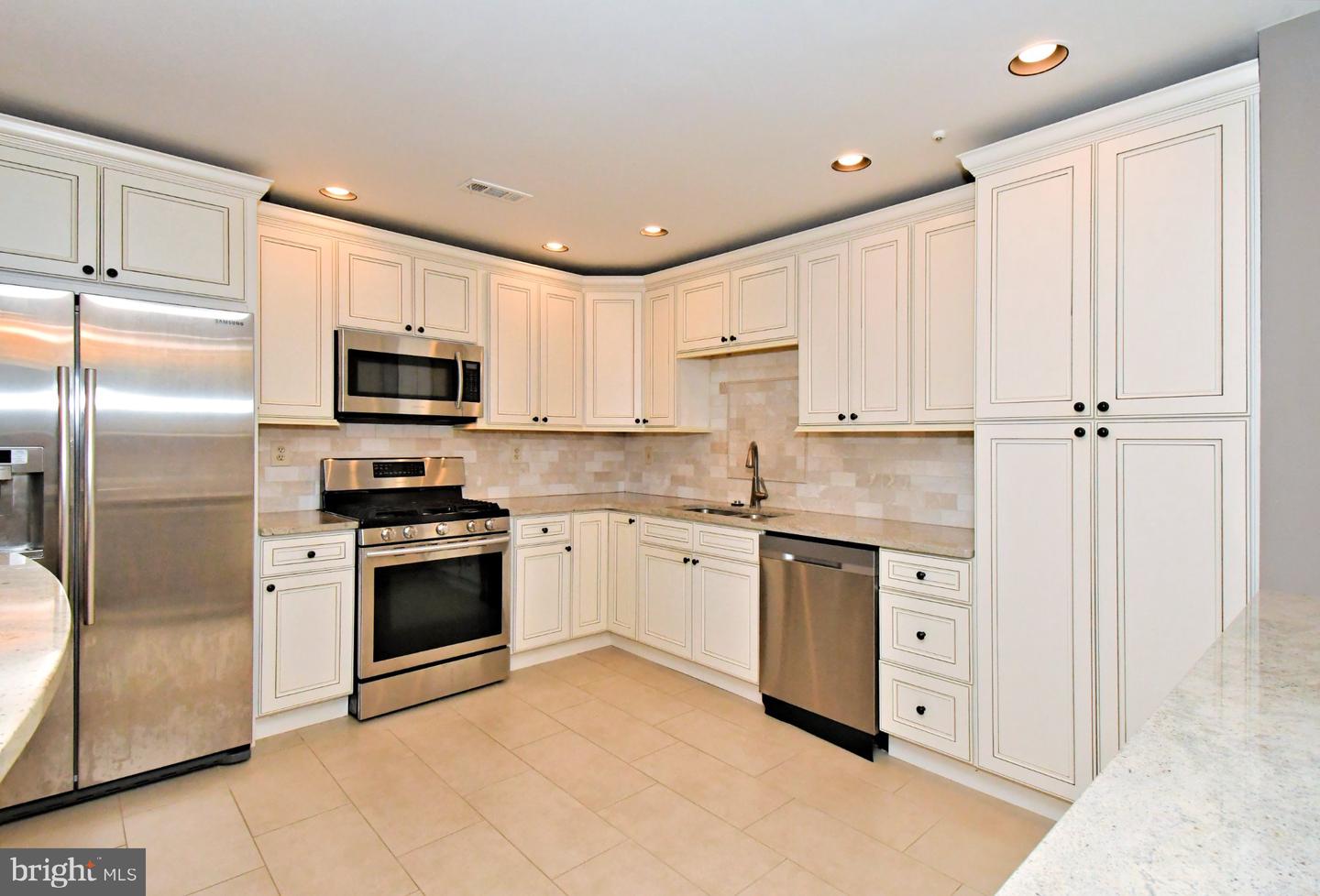 6 Kanon Ct Property Photo 14