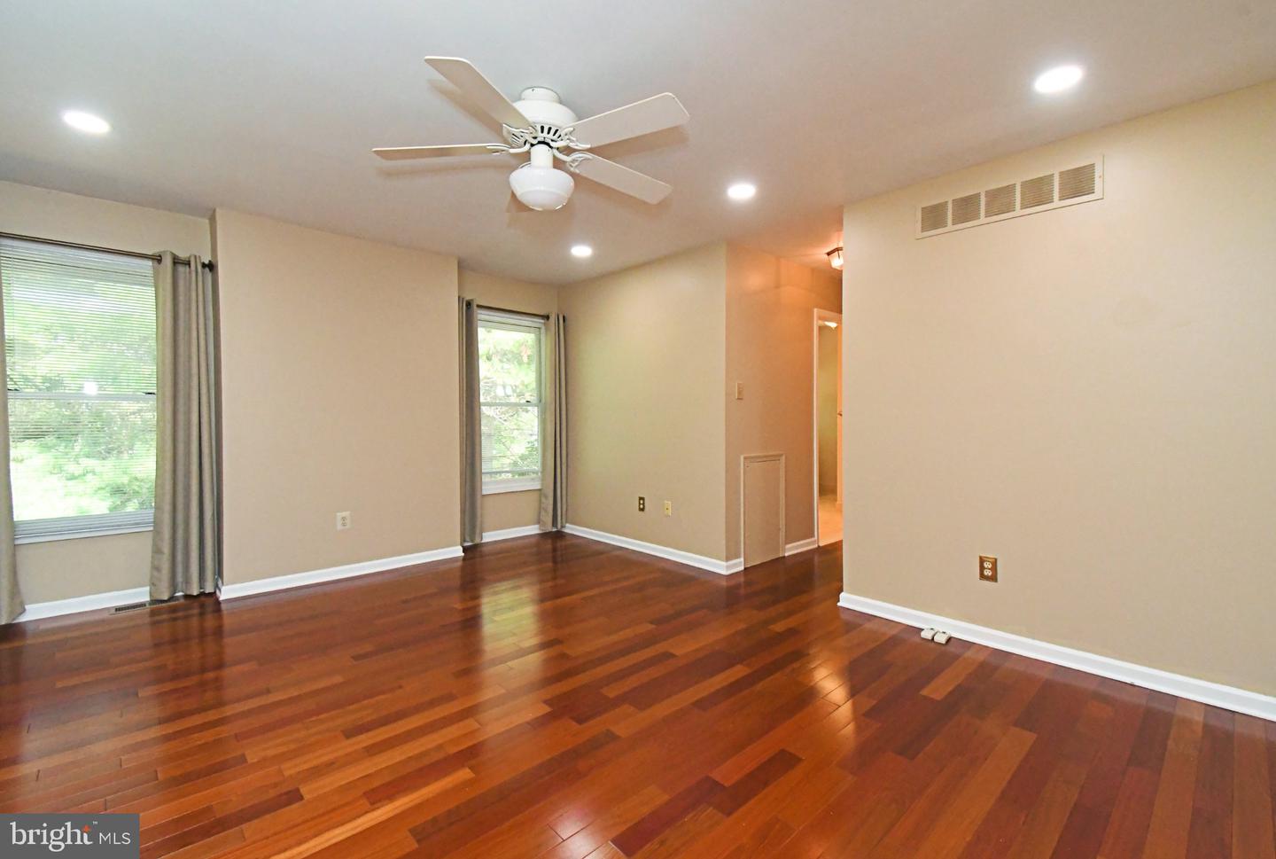 6 Kanon Ct Property Photo 28