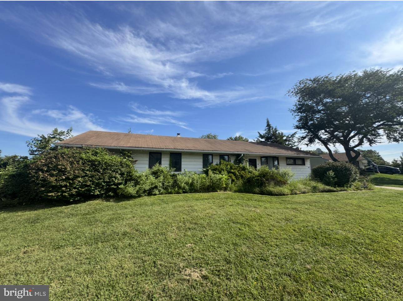 200 Allendale Dr Property Photo 1