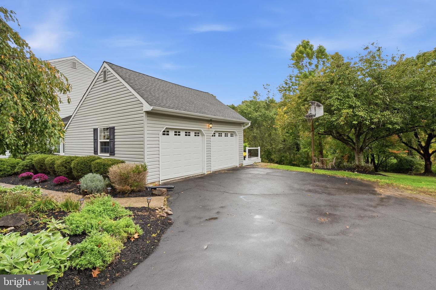 2618 Springhill Cir Property Photo 49