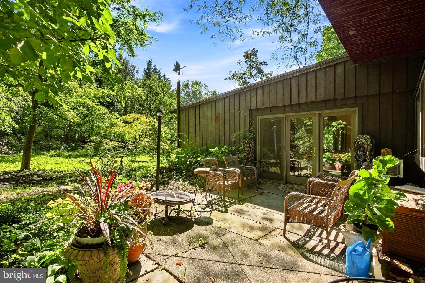 195 Woodhill Rd Property Photo 25