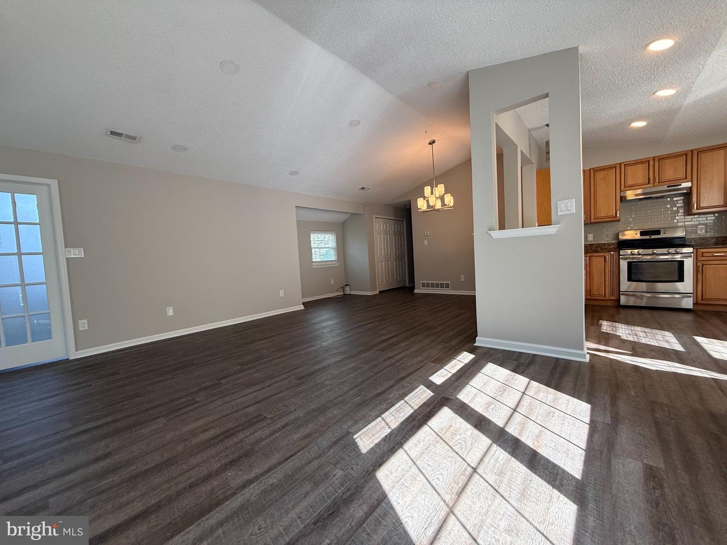 462 Cedar Hollow Dr Property Photo 5