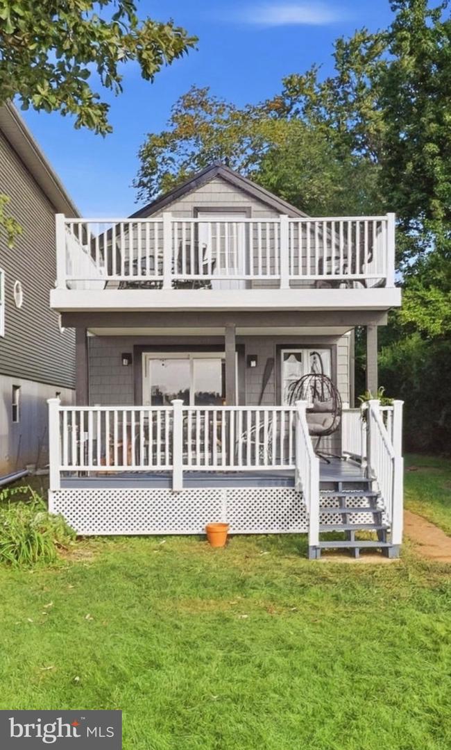 2047 River Rd Property Photo 15