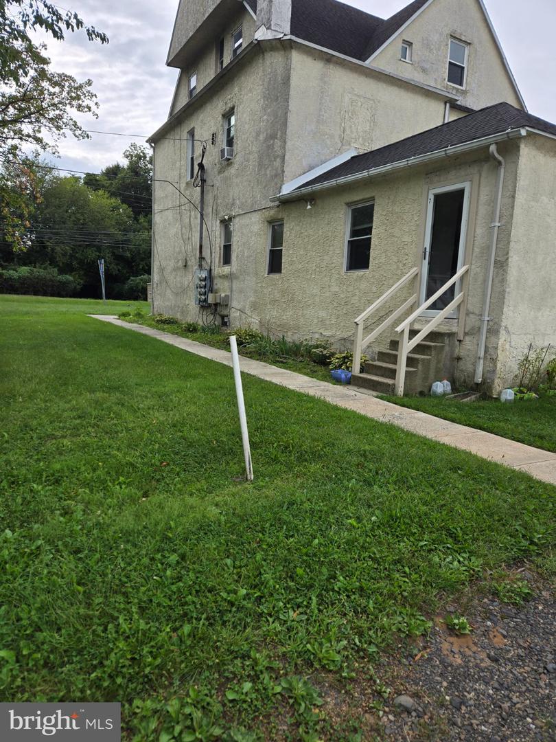 3050 STATE Property Photo 1