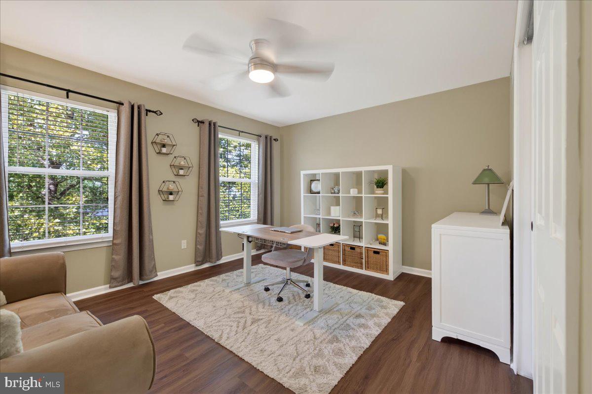 1211 Longmeadow Ln Property Photo 31