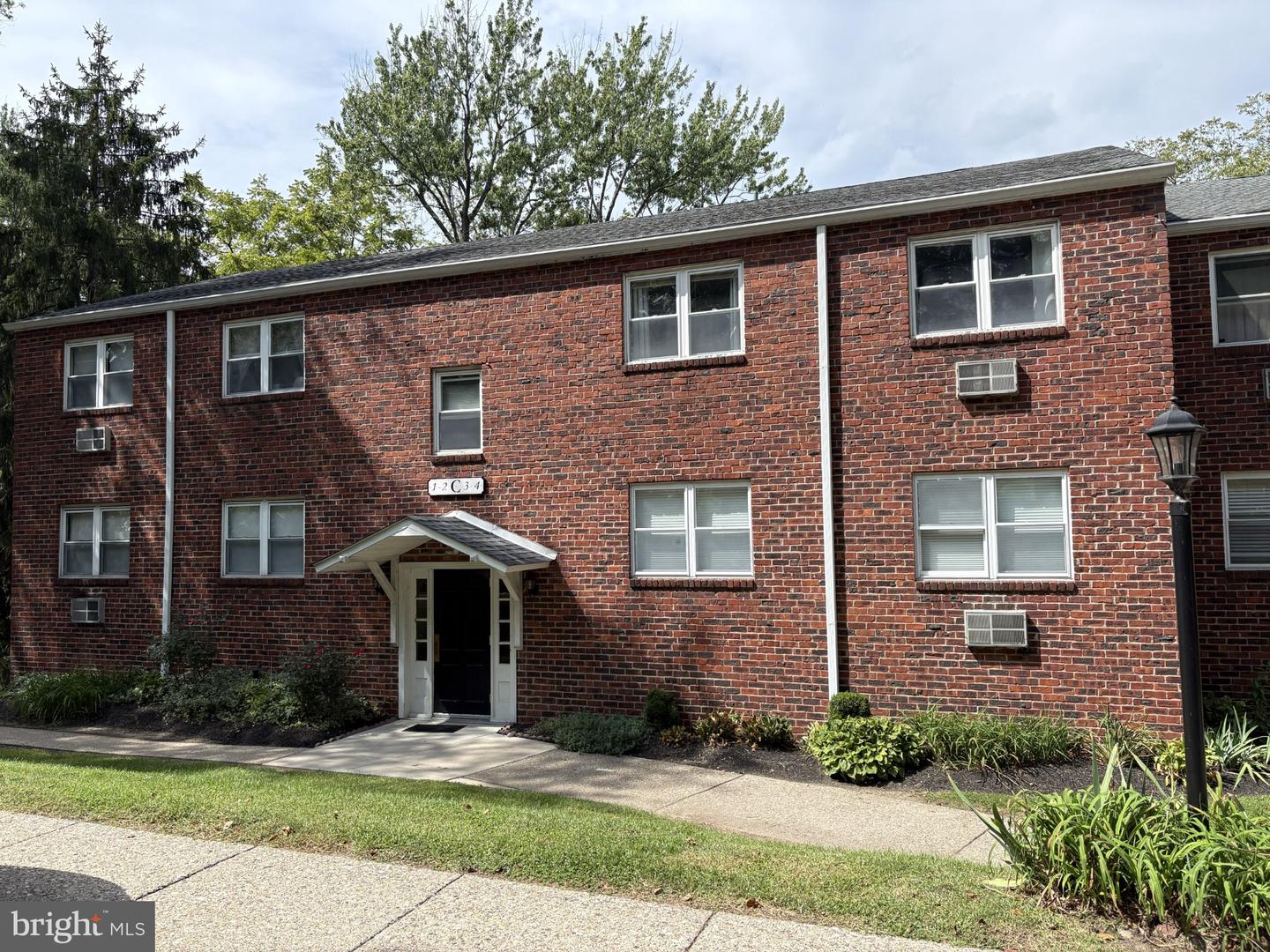 333 LACEY AVE #C4 Property Photo 1