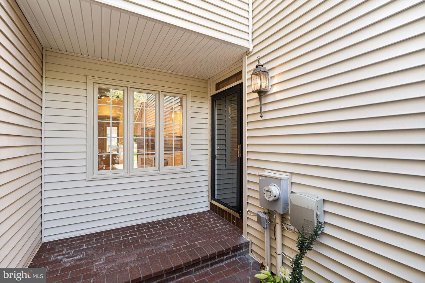 91 Sutphin Pnes Way Property Photo 5