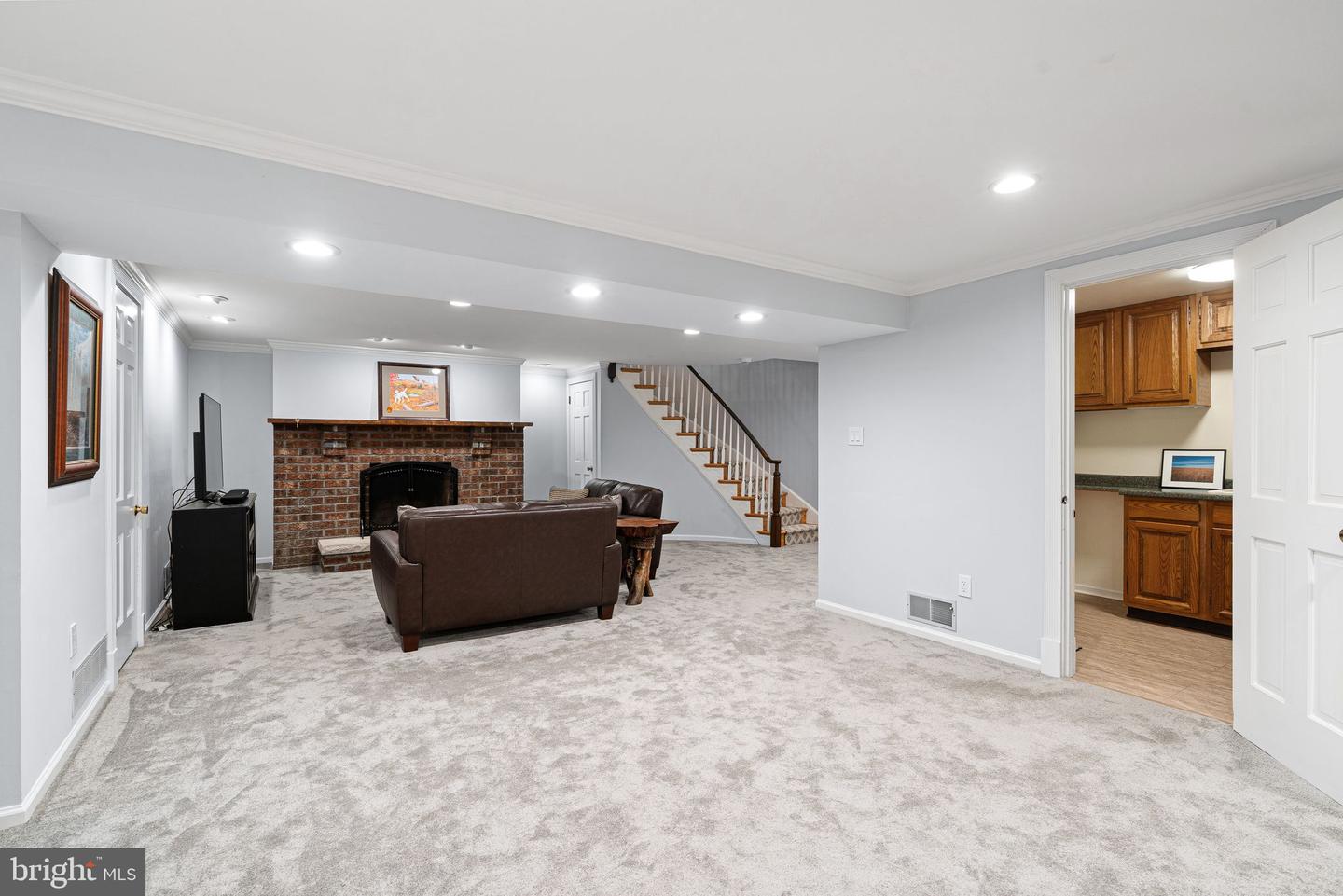 91 Sutphin Pnes Way Property Photo 36