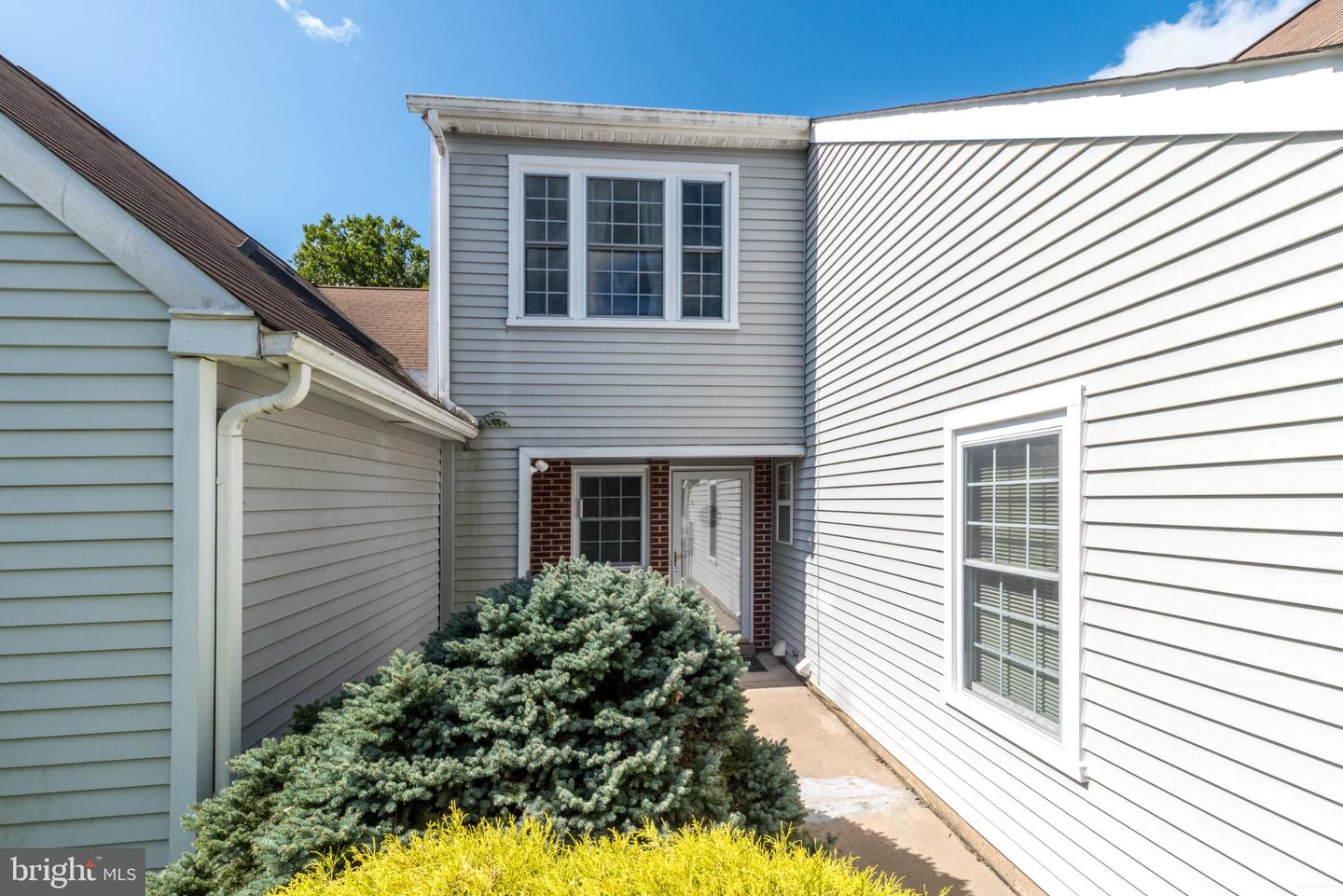 122 Wigton Cir Property Photo 1