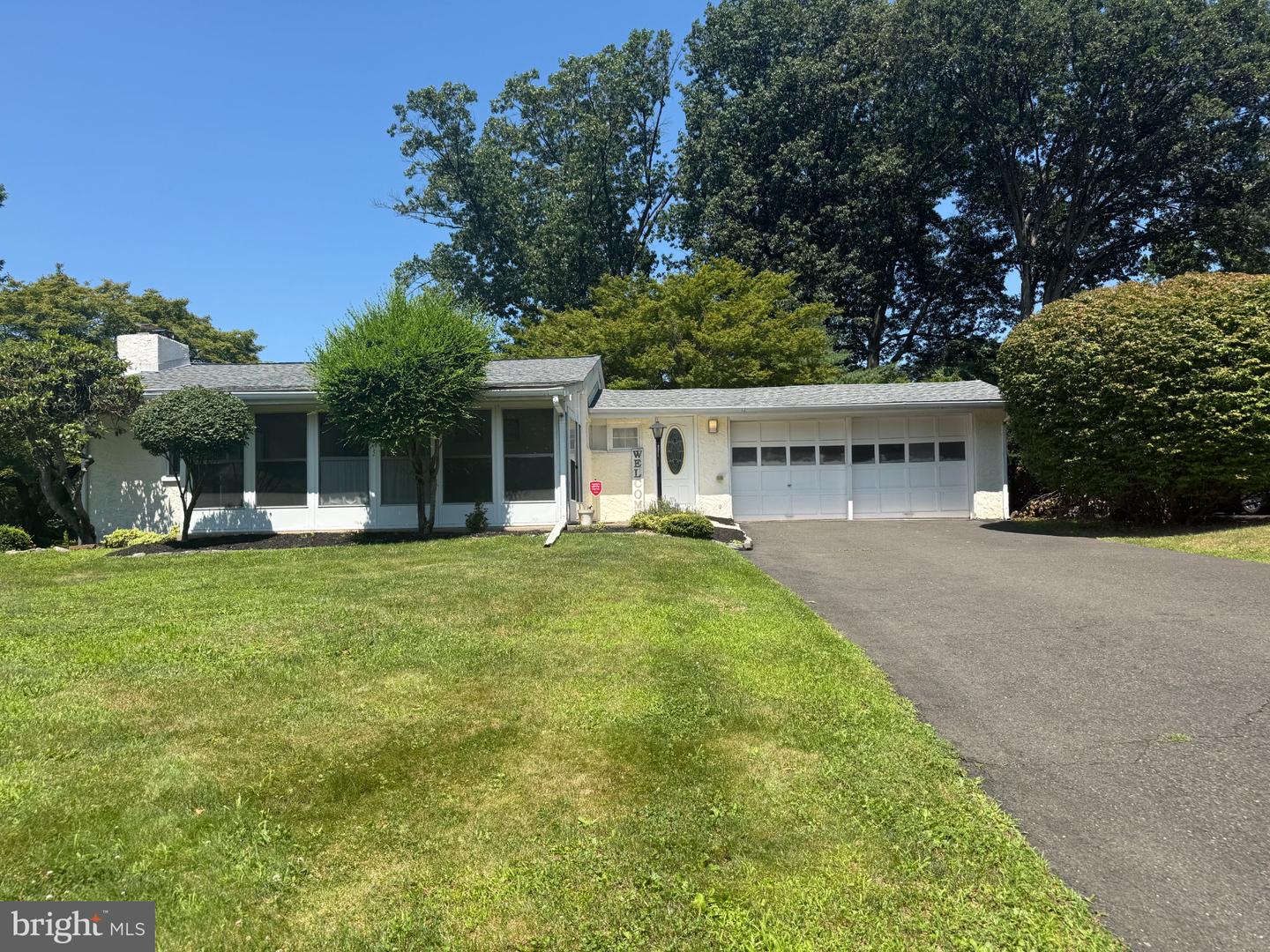83 N Tamenend Ave Property Photo 1