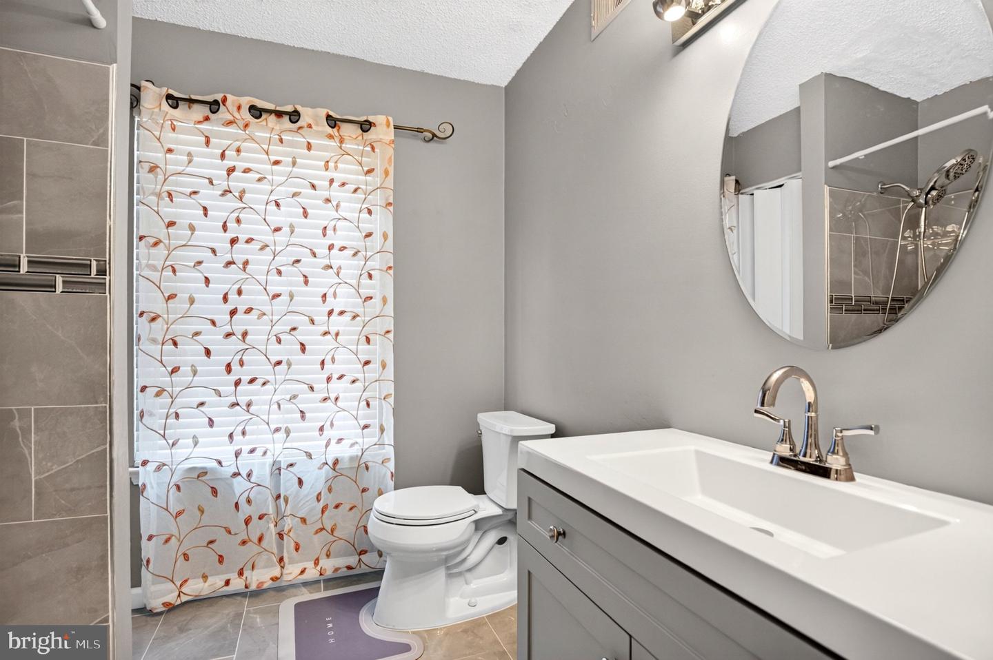PABU2131230 Property Photo 5