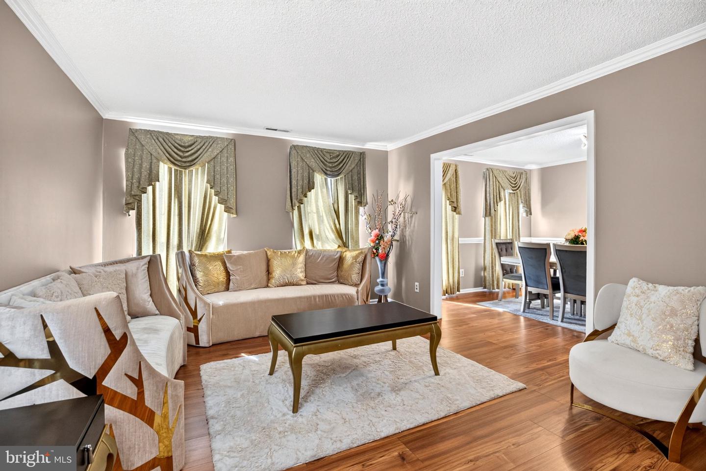 PABU2131230 Property Photo 11