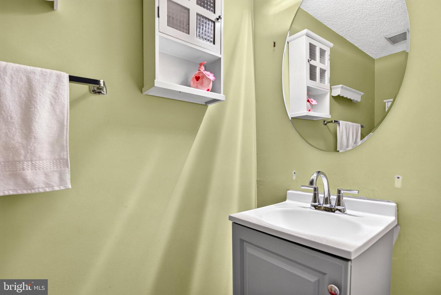 PABU2131230 Property Photo 22
