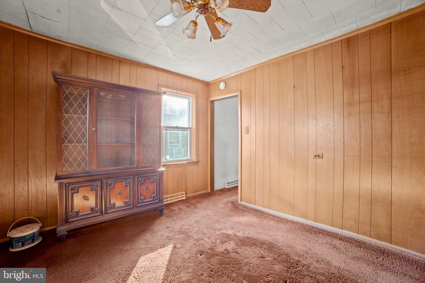 46 Central Property Photo 8