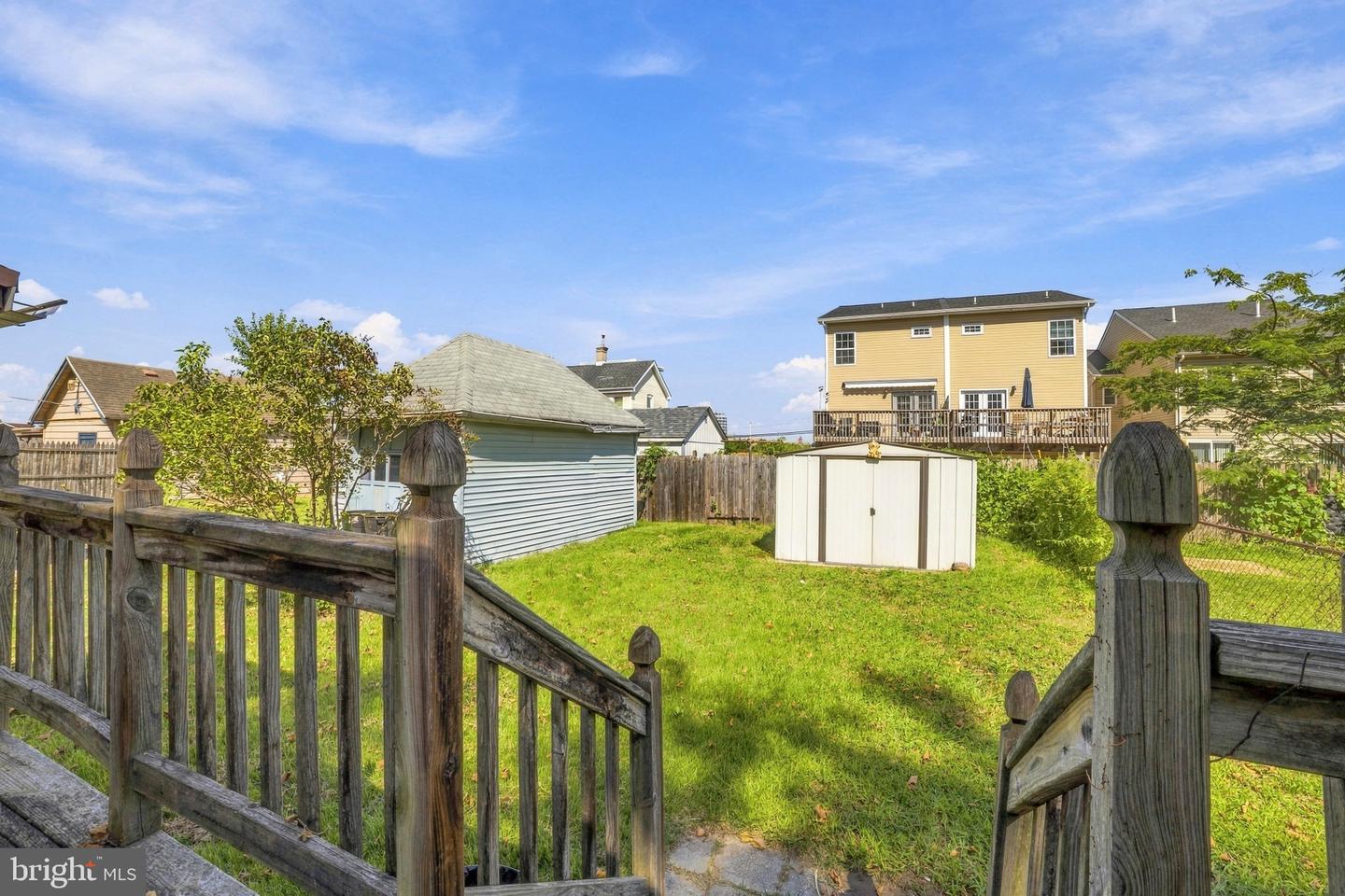 46 Central Property Photo 19