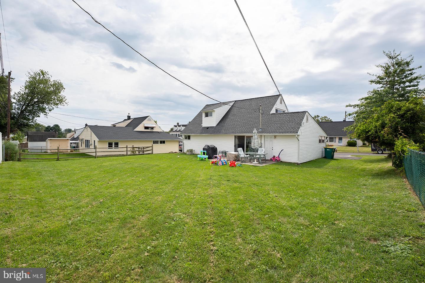 82 Cobalt Ridge Dr E Property Photo 21