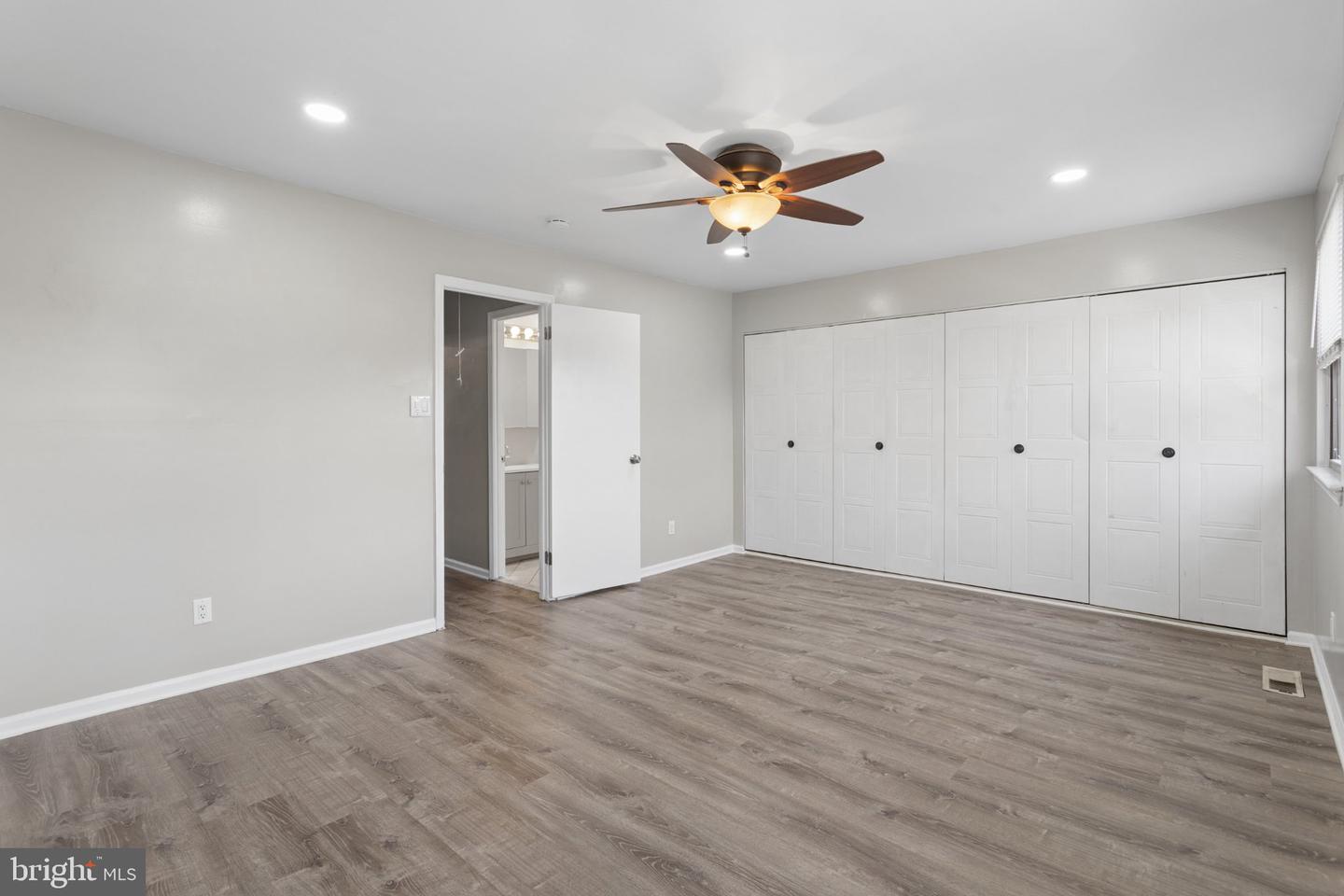 3947 Gloucester Ct Property Photo 10