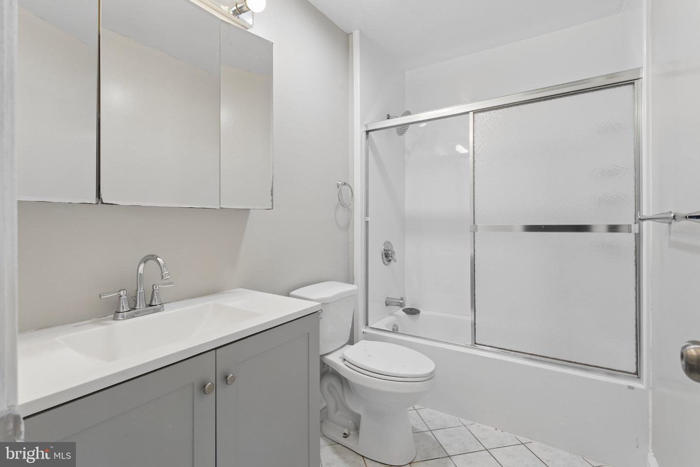 3947 Gloucester Ct Property Photo 14