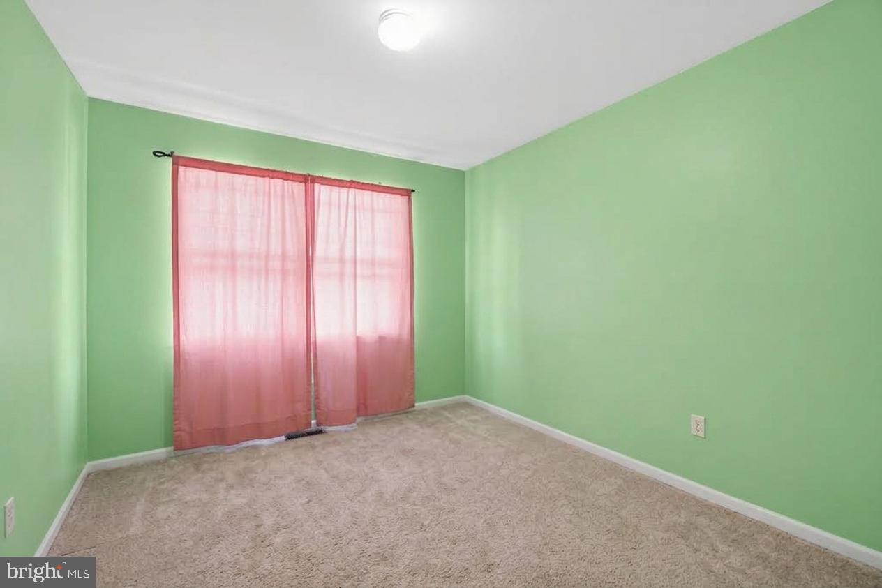 111 Cypress Dr Property Photo 17