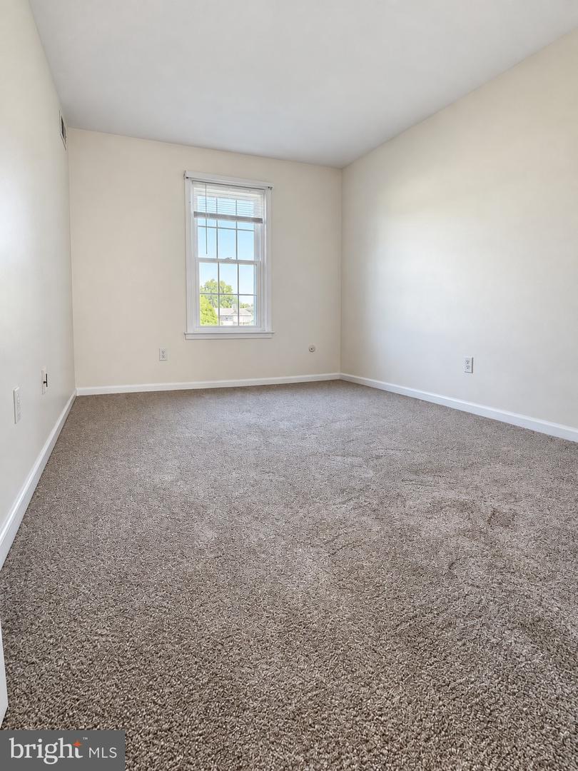 5765 Corsair Ct Property Photo 17
