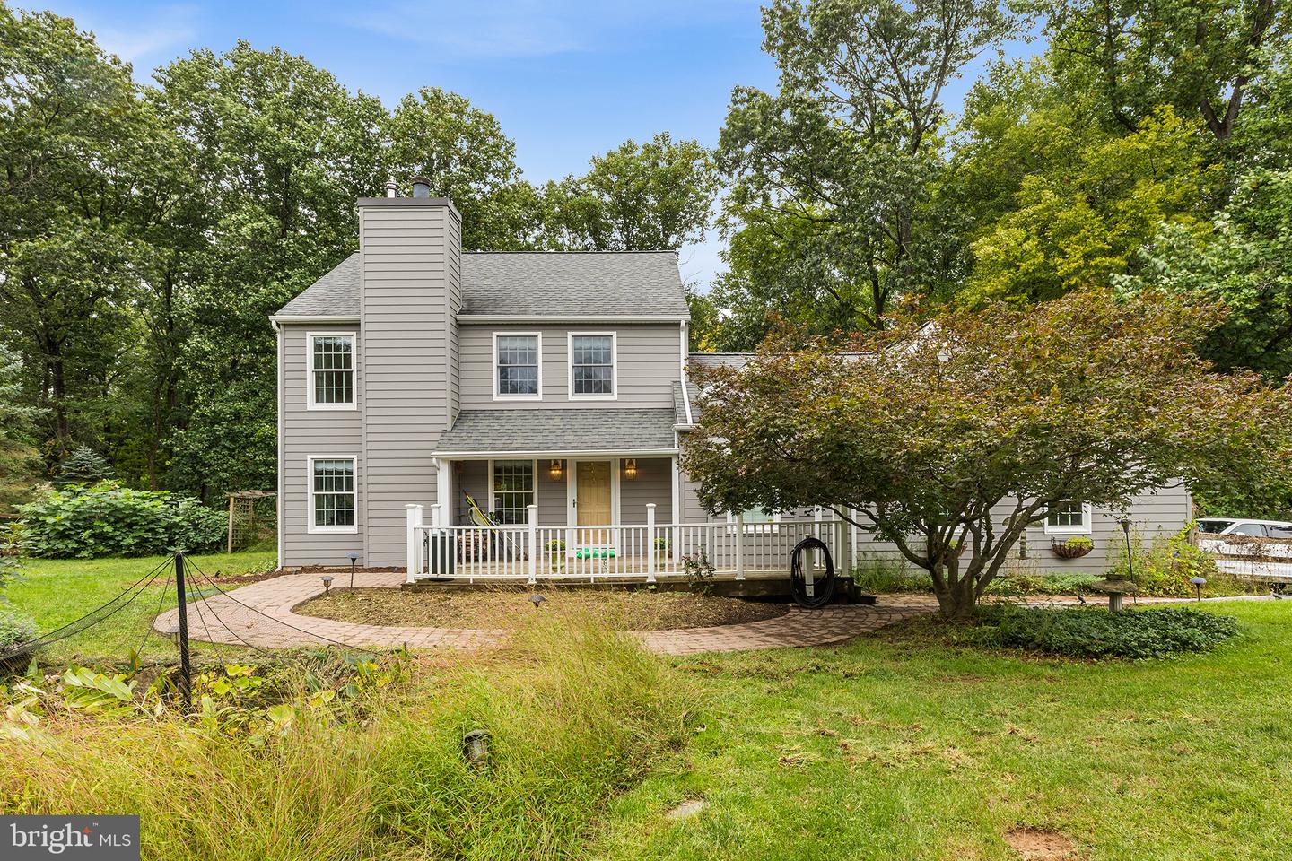 1765 Highview Ln Property Photo 1