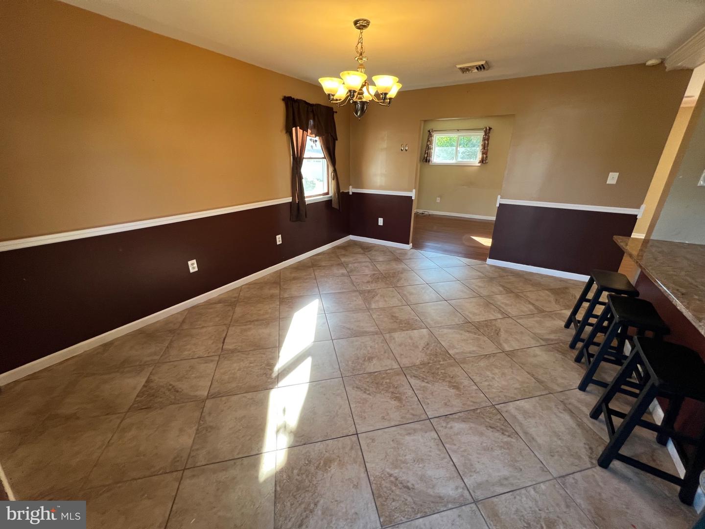 47 Neptune Ln Property Photo 5