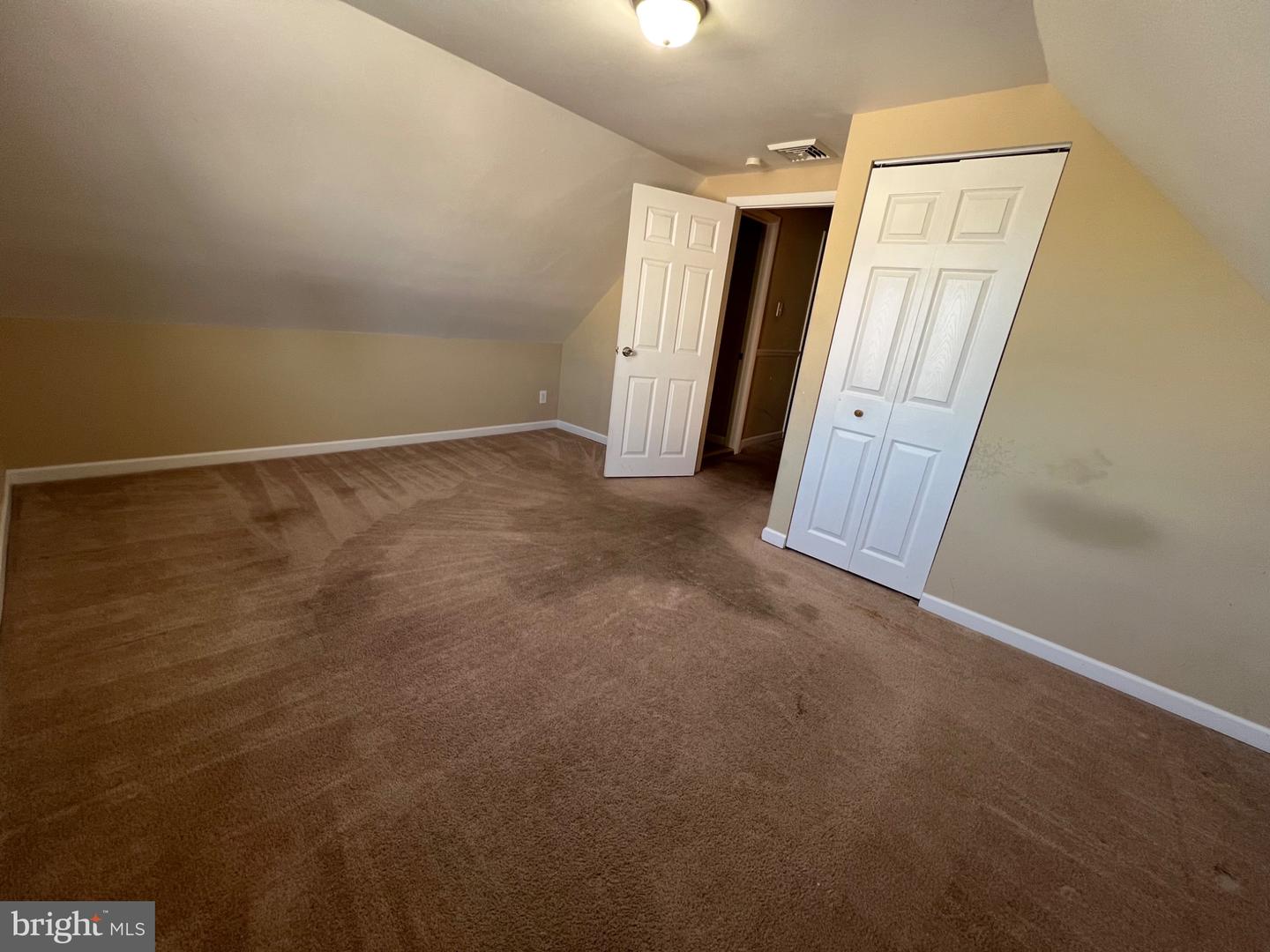 47 Neptune Ln Property Photo 13