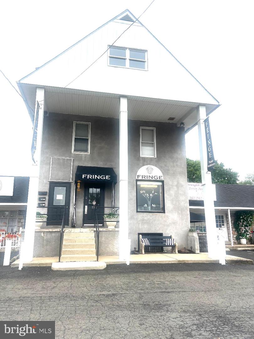 775 2ND STREET PIKE #B Property Photo 1