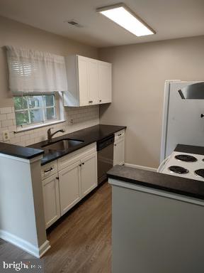 7 Parkview Property Photo 7