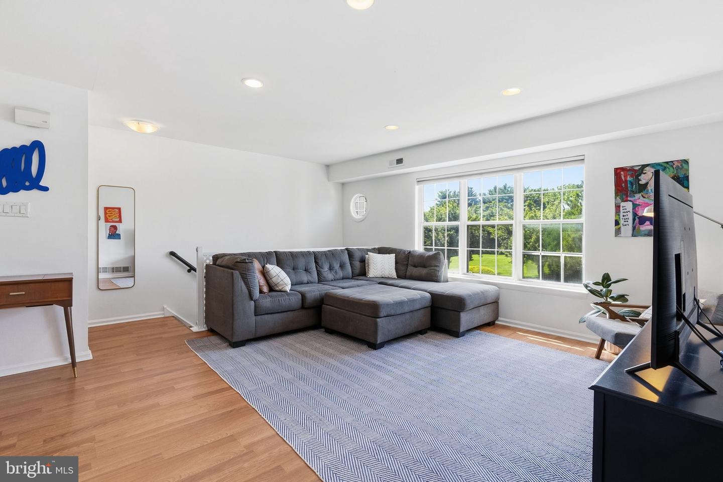 36 Banbury Ct Property Photo 4