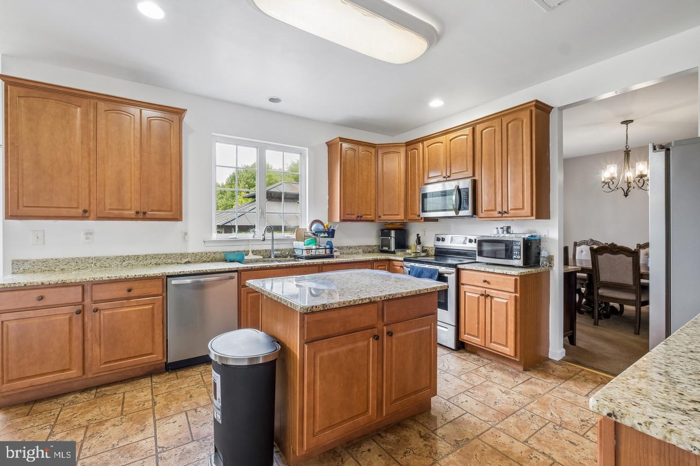 211 Tollgate Rd Property Photo 15