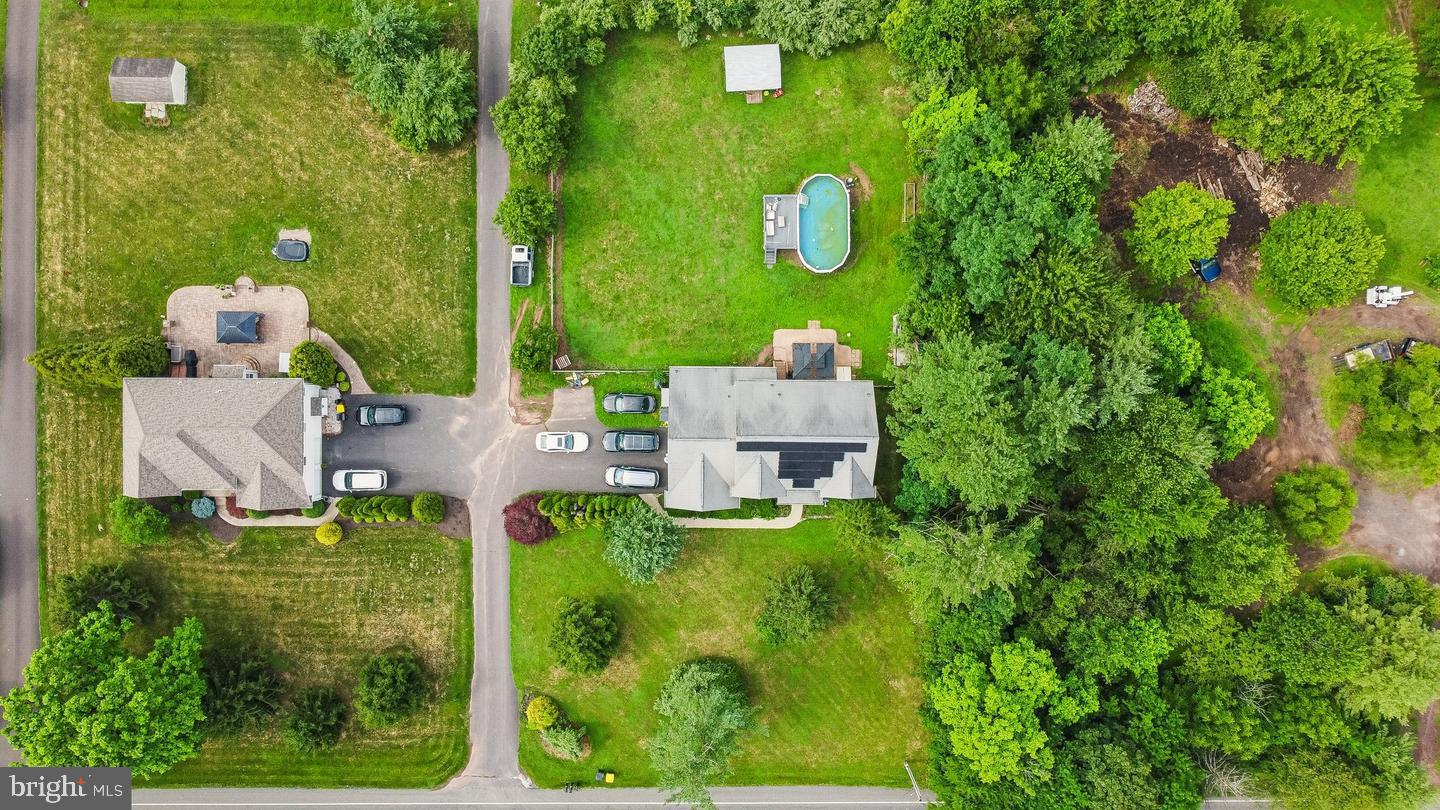 211 Tollgate Rd Property Photo 44