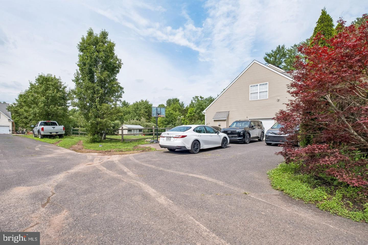 211 Tollgate Rd Property Photo 45