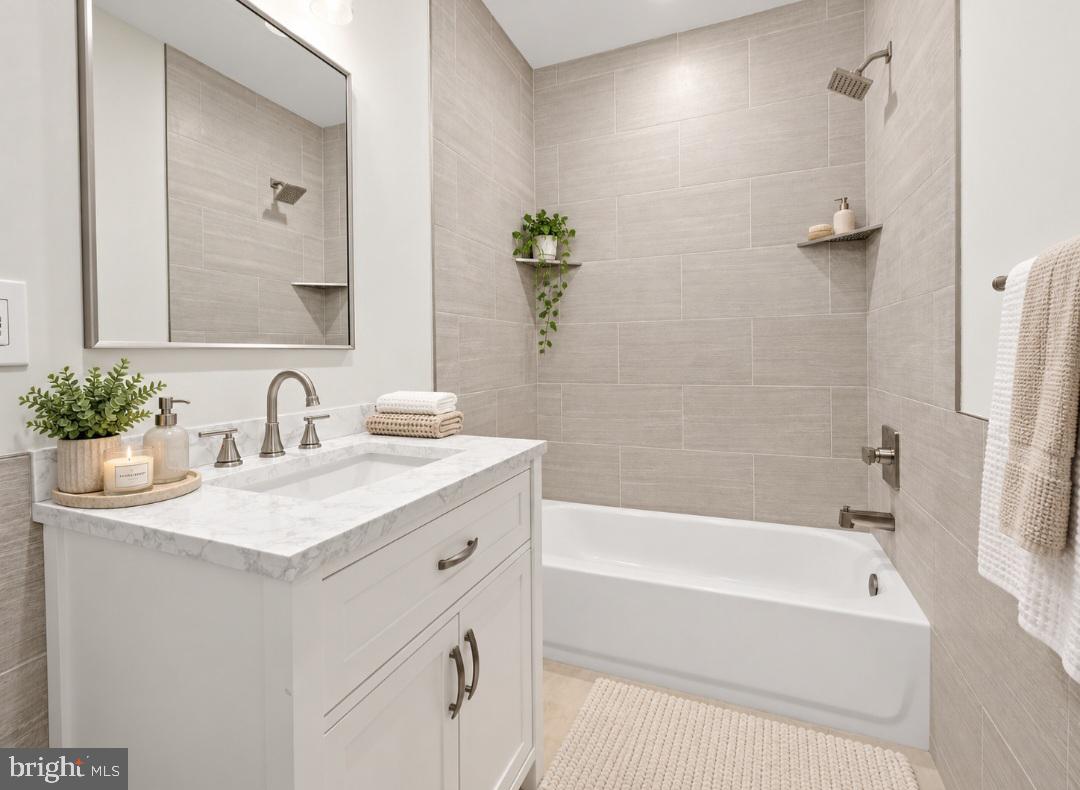 43 Davisville Rd Property Photo 33