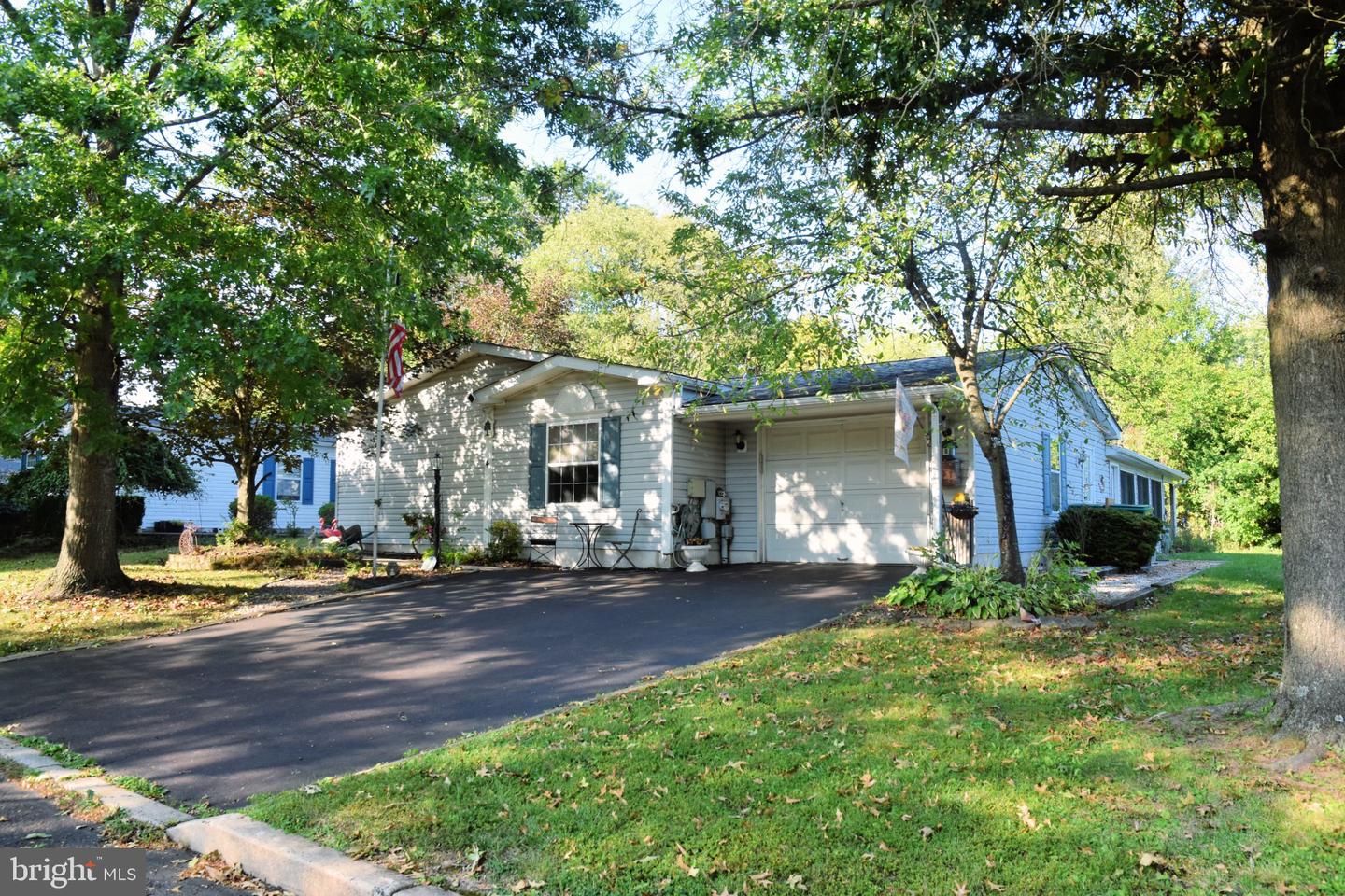4 Williams Way Property Photo 1