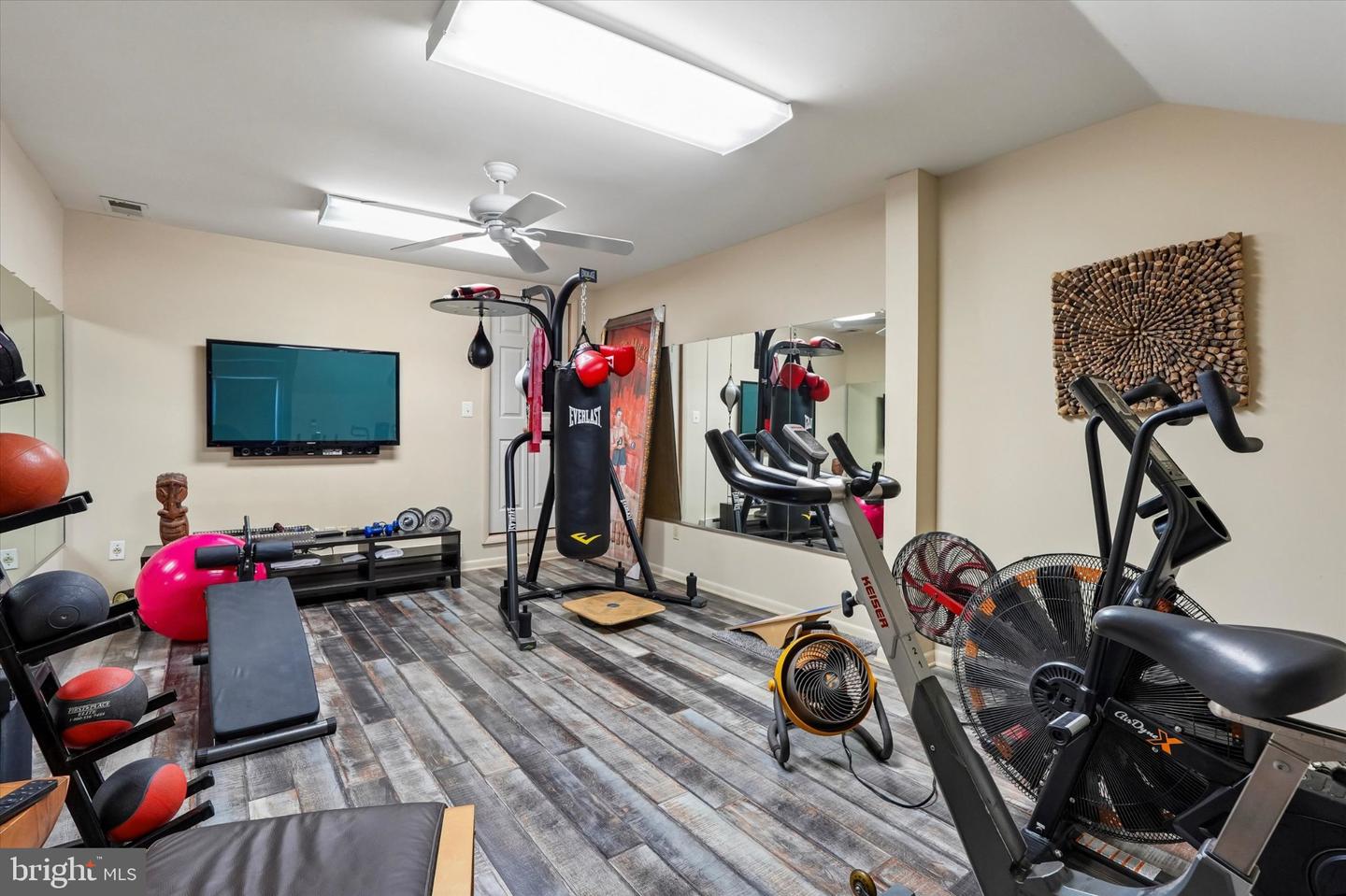 58 Sutphin Pnes Pnes Property Photo 33