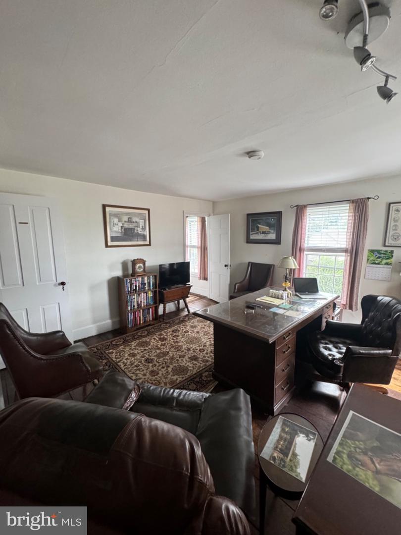 1093 Durham Rd Property Photo 27