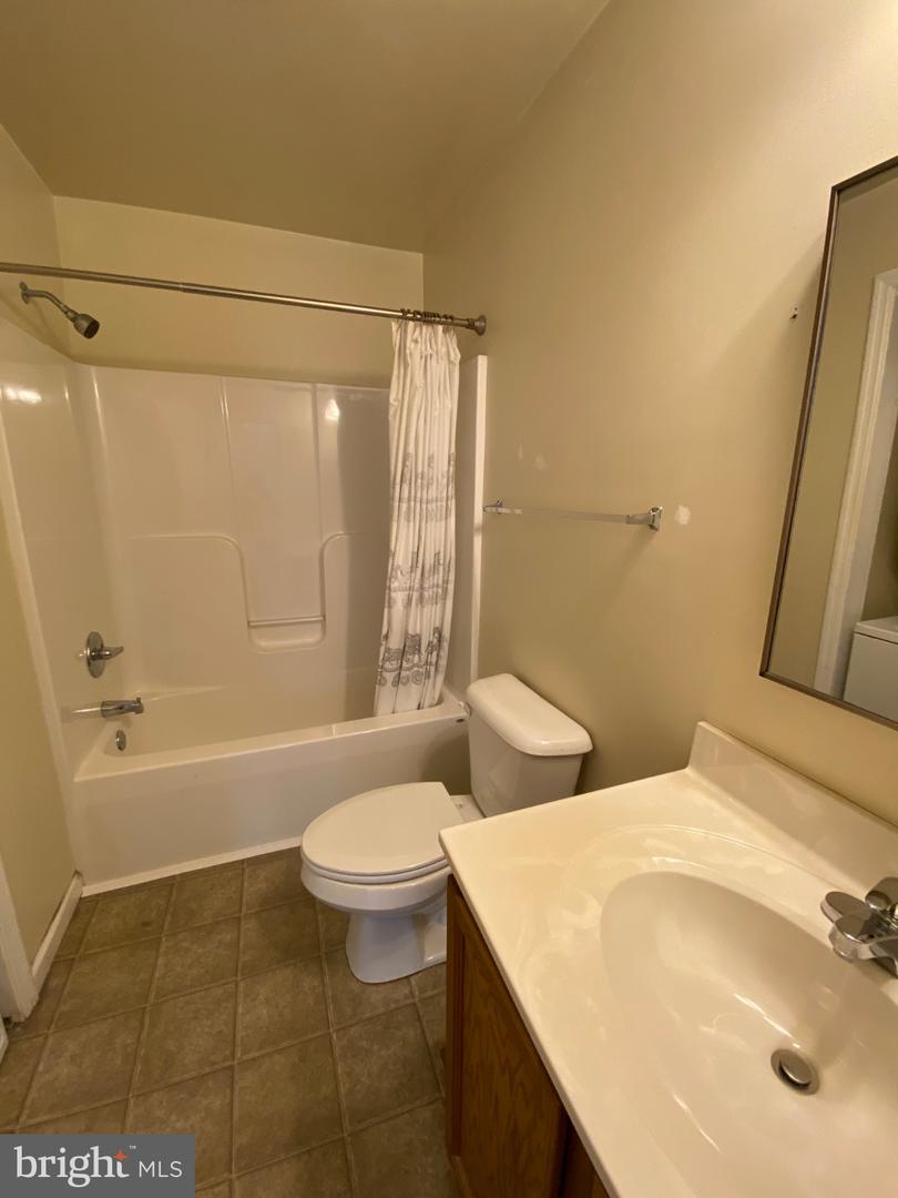 808 5th Ave Property Photo 11